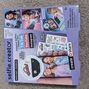 selfie_creator selfie light with stickers NIB